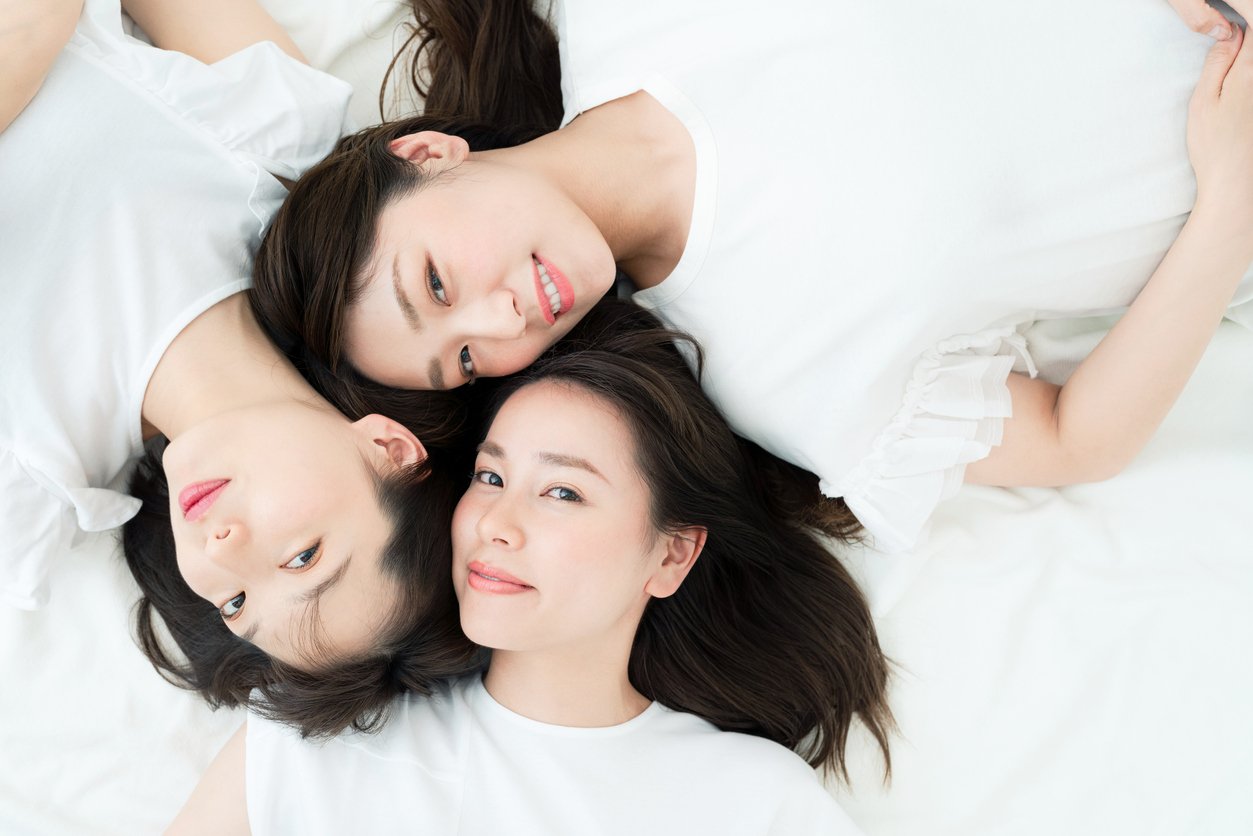 iQueen_banner